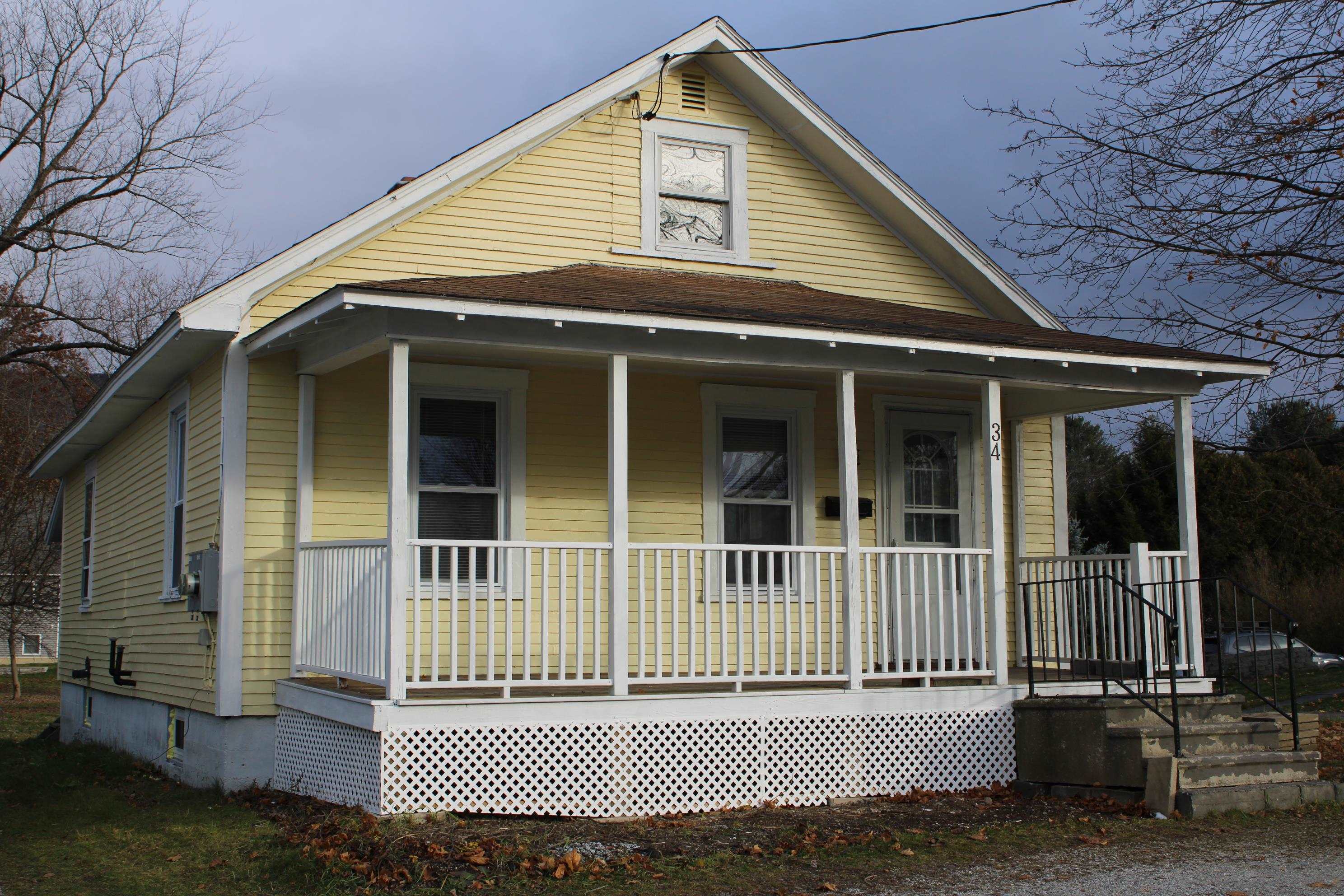 34 Stratton Road Rutland, VT 05701 - Photo 2 of 29