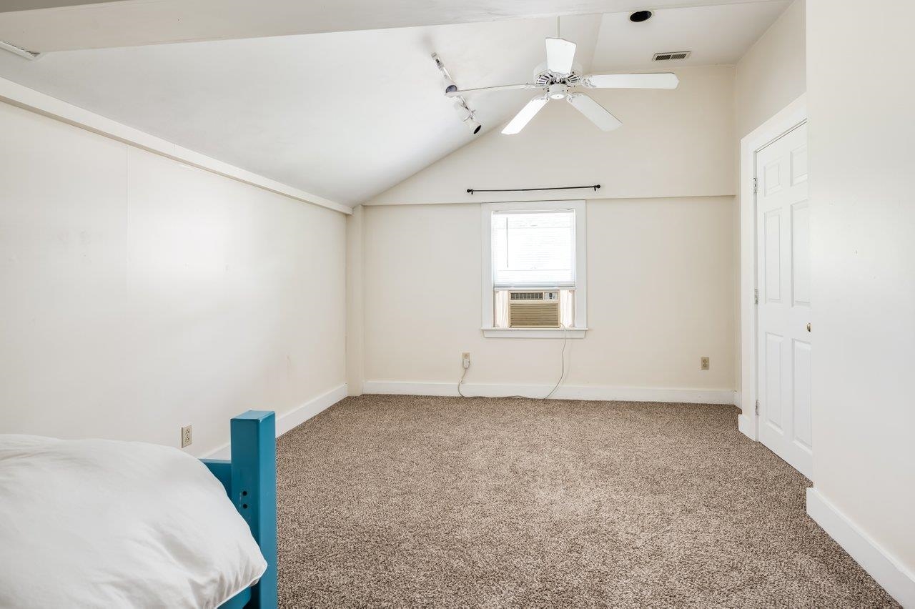 46 High Street Exeter, NH 03833 - Photo 8 of 29