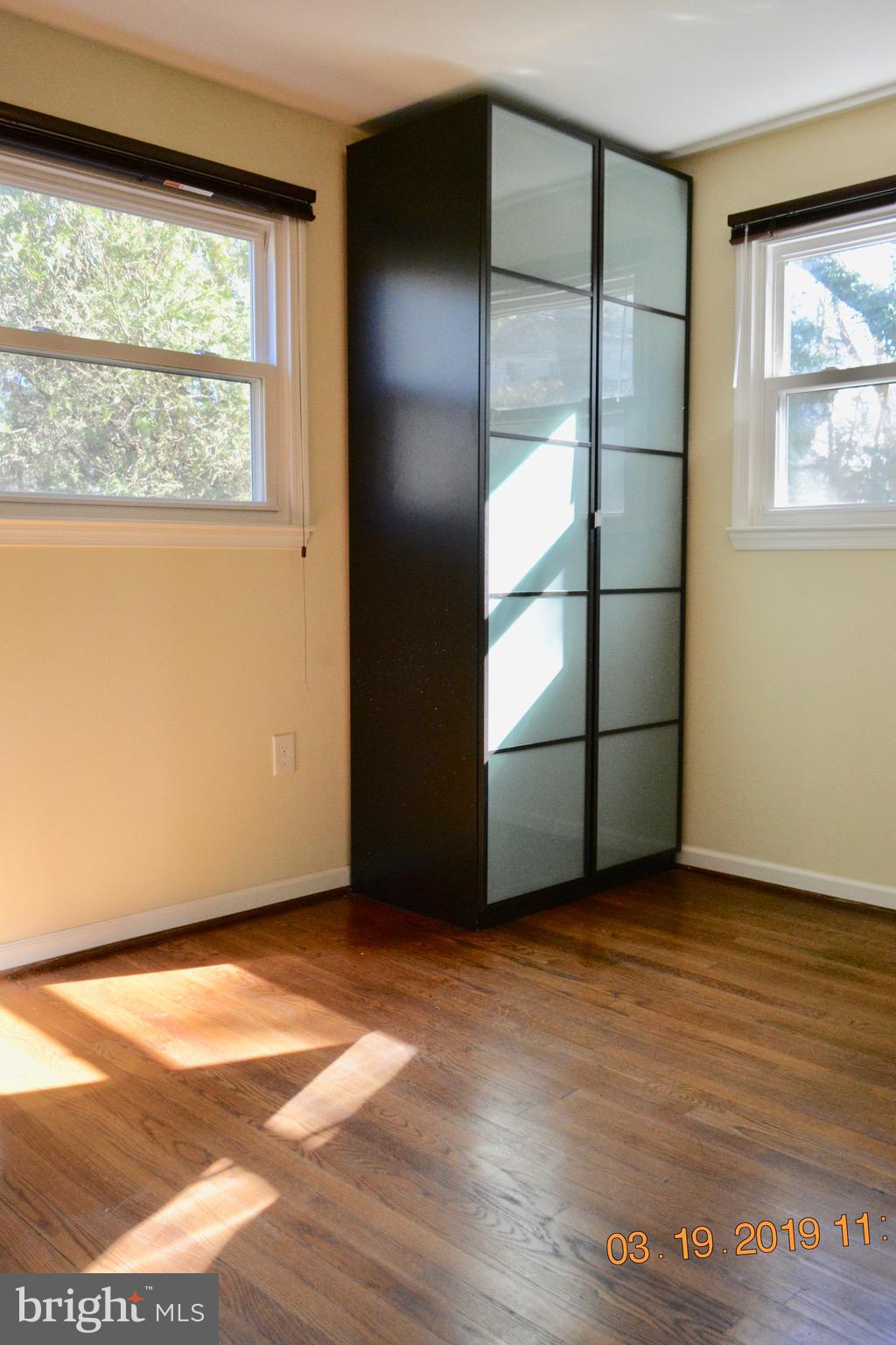 823 Cliffedge Road Baltimore, MD 21208 - Photo 14 of 32 Additional wardrobe storage