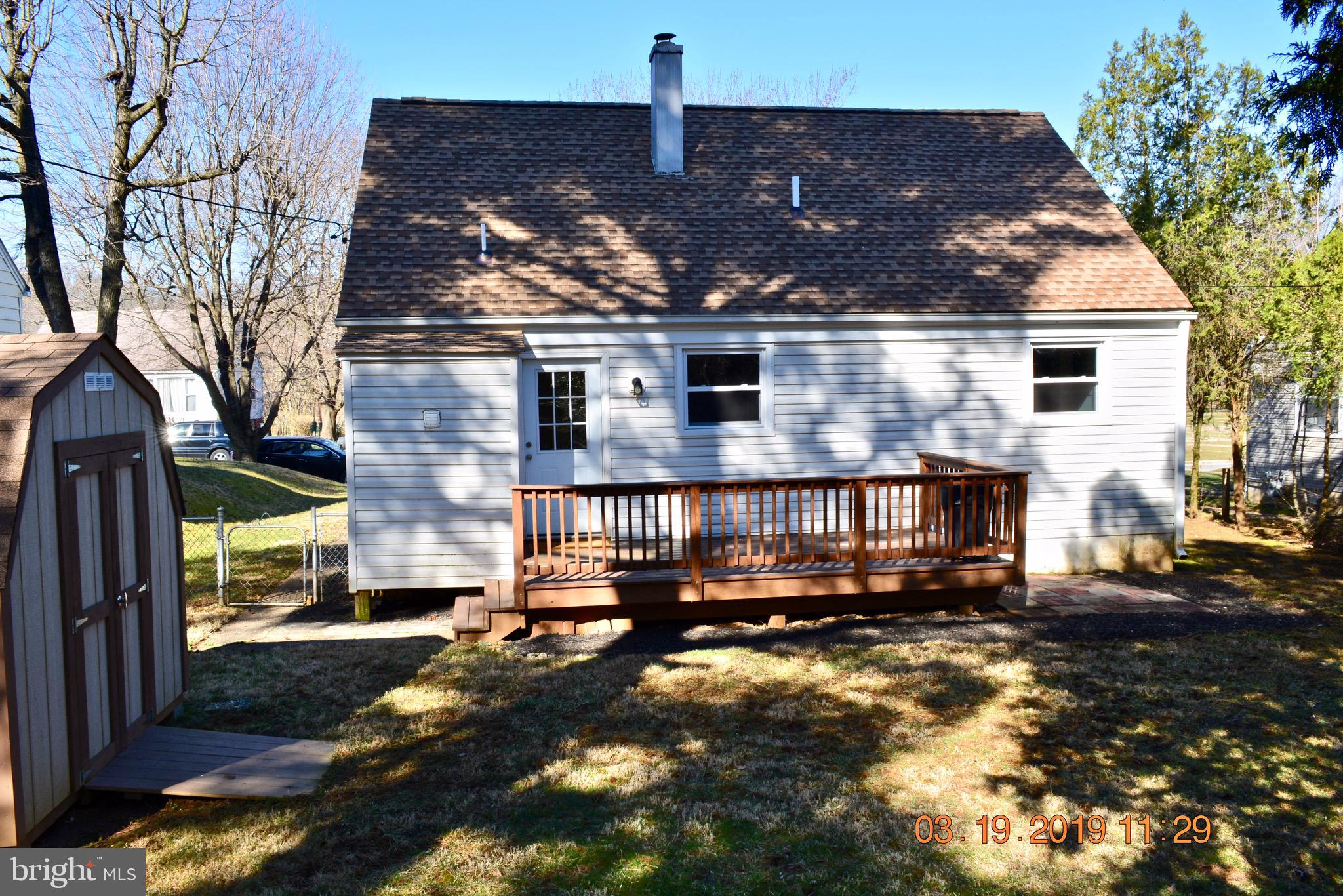 823 Cliffedge Road Baltimore, MD 21208 - Photo 25 of 32
