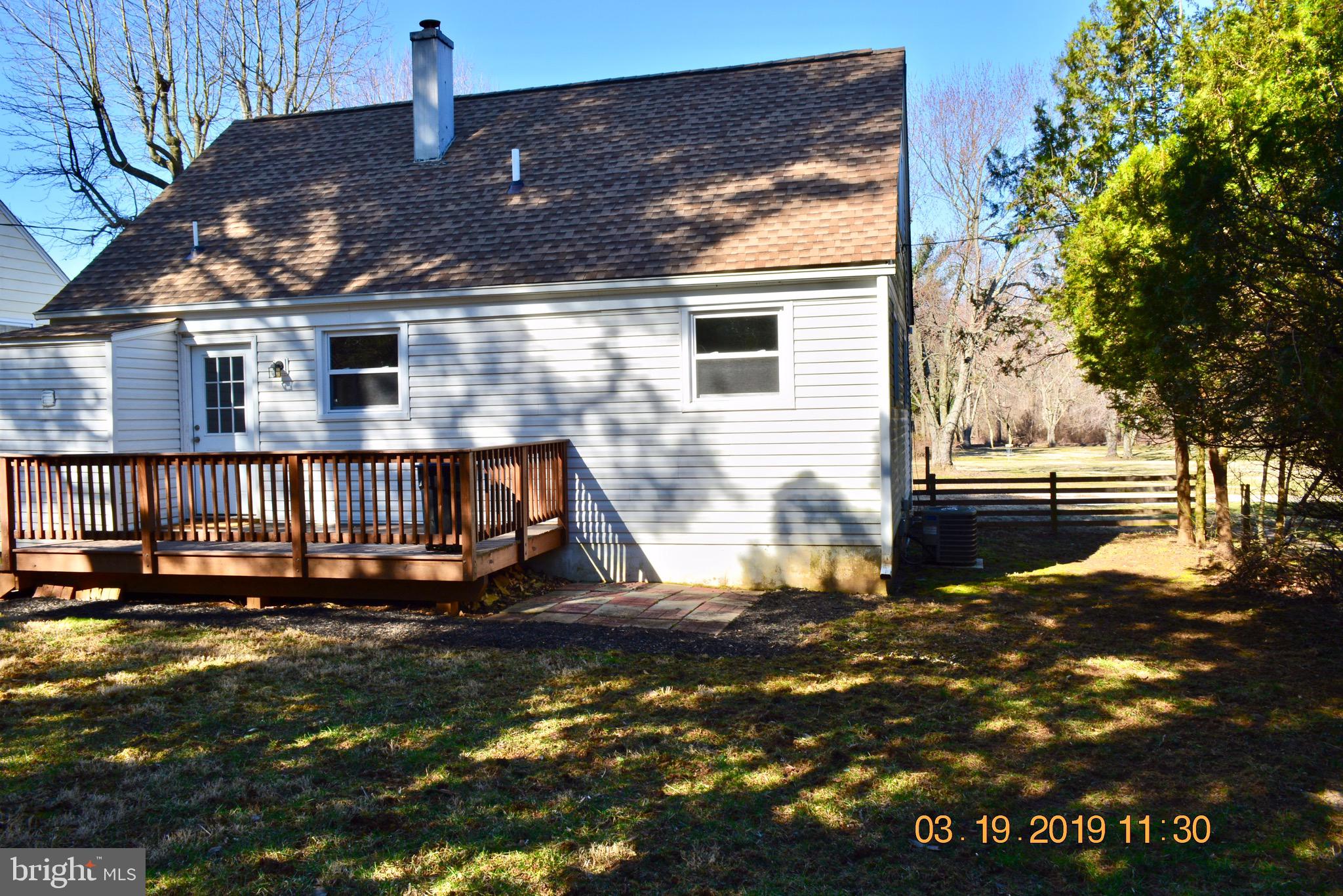 823 Cliffedge Road Baltimore, MD 21208 - Photo 26 of 32