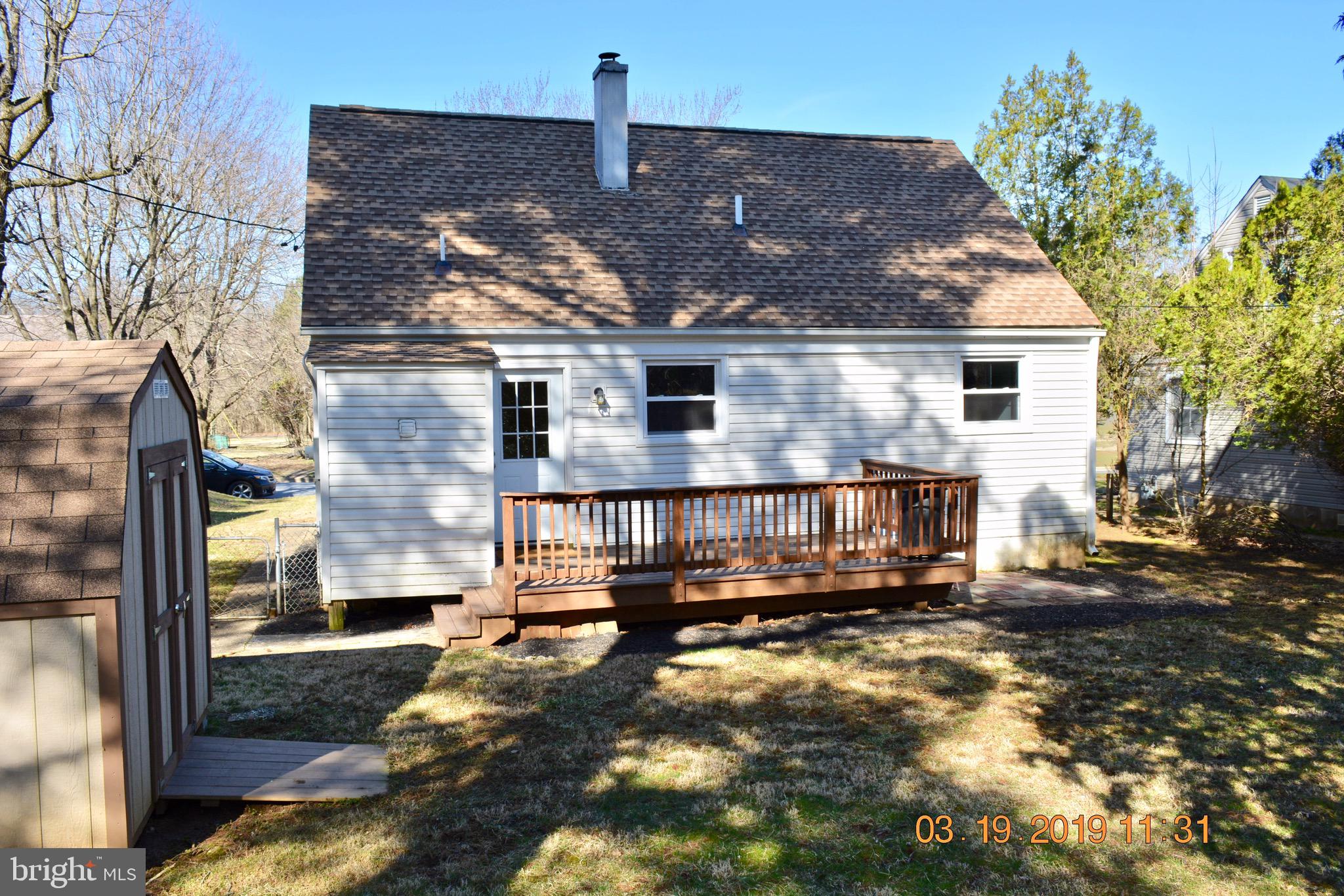 823 Cliffedge Road Baltimore, MD 21208 - Photo 28 of 32