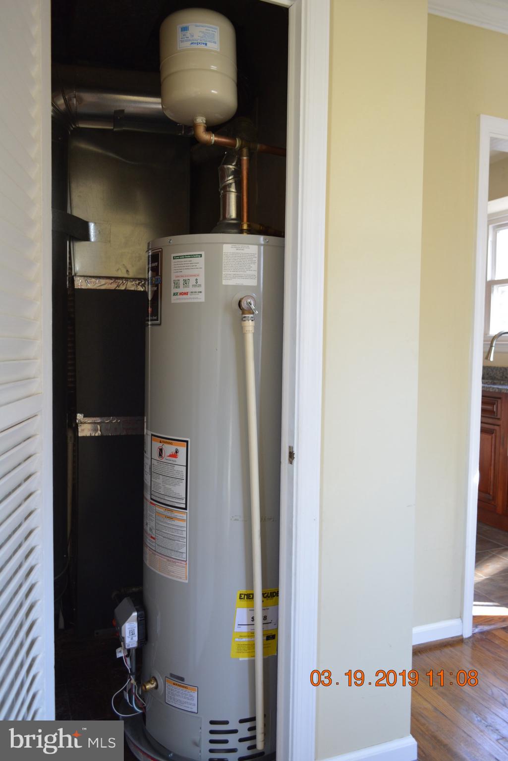 823 Cliffedge Road Baltimore, MD 21208 - Photo 9 of 32 1 month new hot water heater