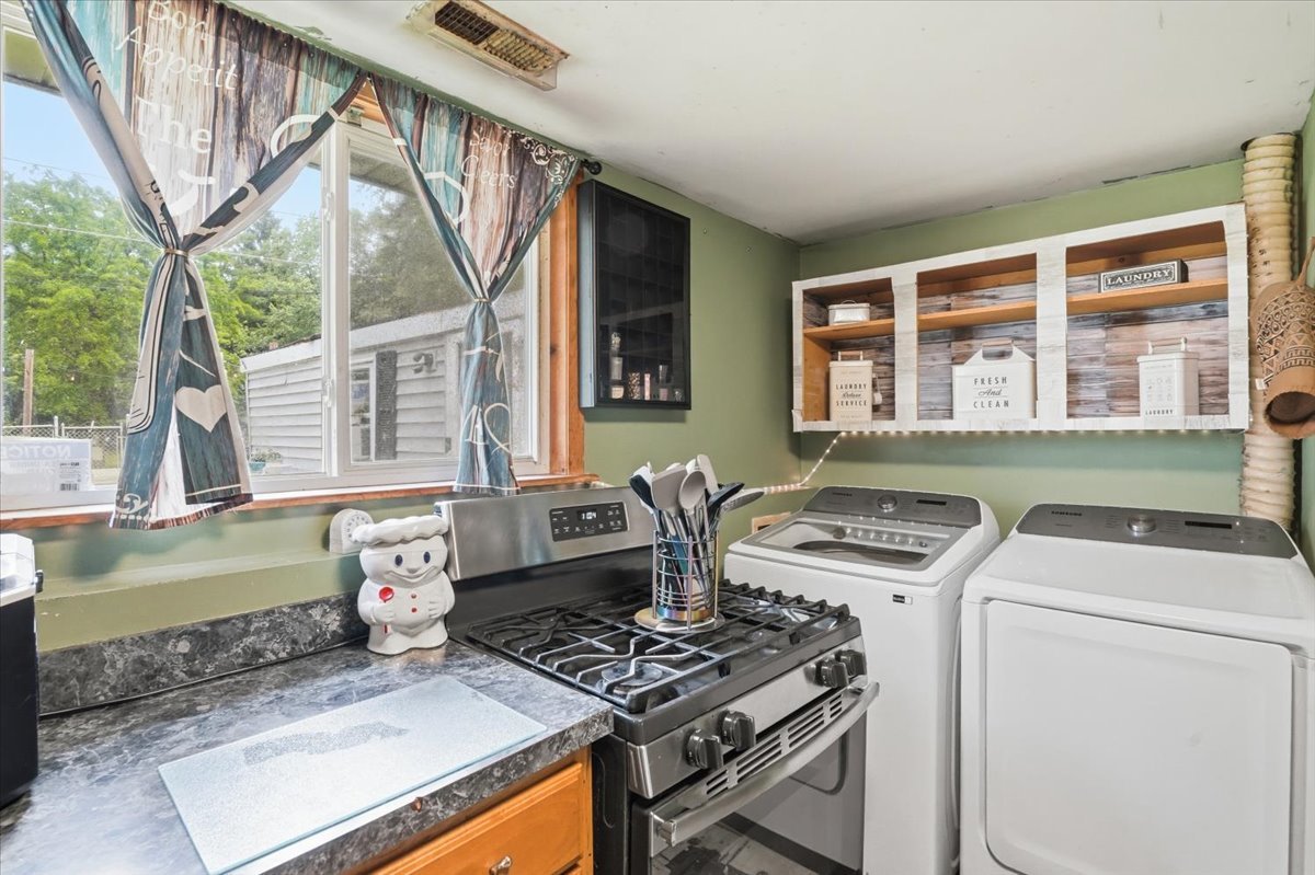 28616 West Benjamin Avenue Spring Grove, IL 60081 - Photo 8 of 22