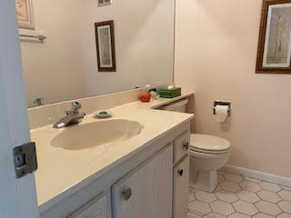 9355 Southwest 8th Street, Unit 417 Boca Raton, FL 33428 - Photo 9 of 17 guest bath