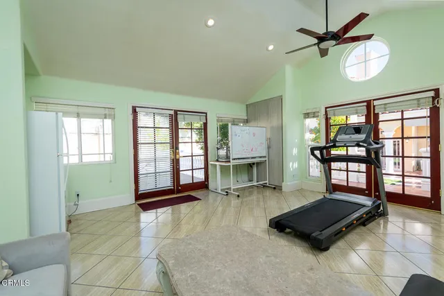 $2,750,000 | 1075 East Tujunga Avenue, Burbank, CA 91501