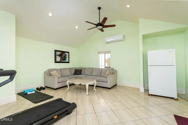 $2,750,000 | 1075 East Tujunga Avenue, Burbank, CA 91501