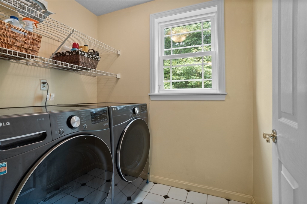 231 Vaughn Hill Road Bolton, MA 01740 - Photo 18 of 39 Gallery Image 18