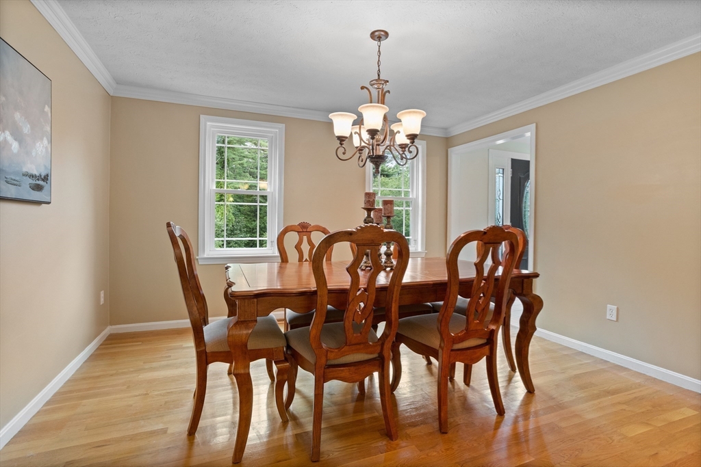 231 Vaughn Hill Road Bolton, MA 01740 - Photo 4 of 39 Gallery Image 4