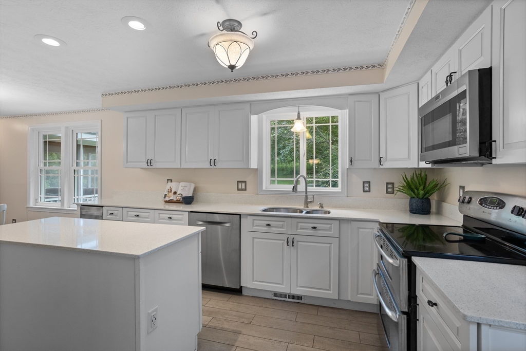 231 Vaughn Hill Road Bolton, MA 01740 - Photo 10 of 39 Gallery Image 10