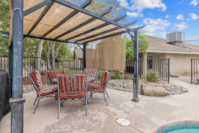 $550,000 | 594 Diana Court, Hanford, CA 93230