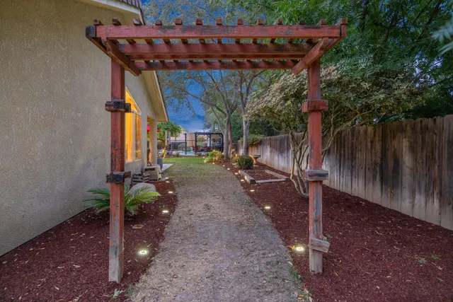 $550,000 | 594 Diana Court, Hanford, CA 93230