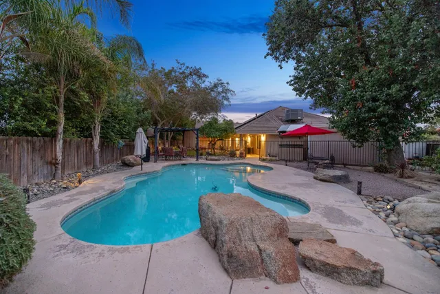 $550,000 | 594 Diana Court, Hanford, CA 93230