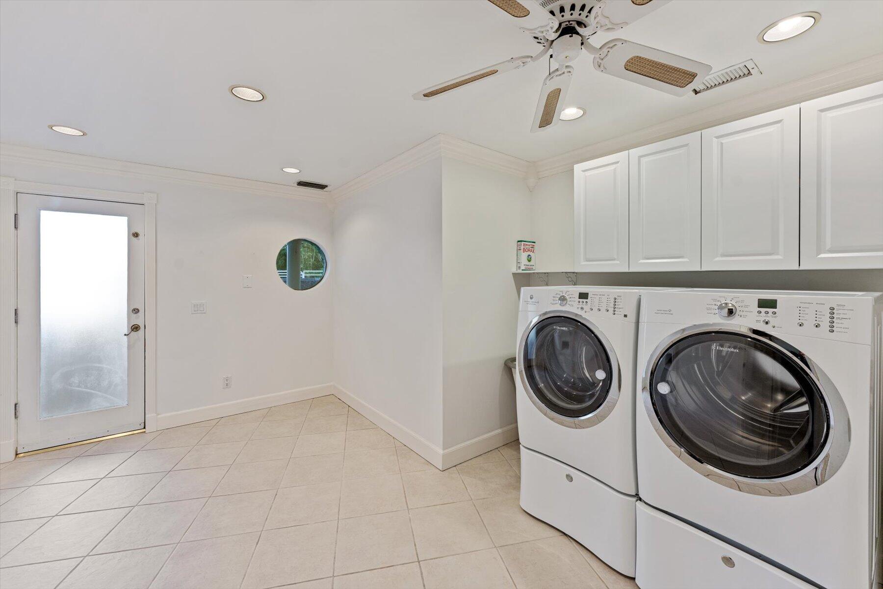 49 West High Point Road Sewall's Point, FL 34996 - Photo 44 of 99 038-DSC01865