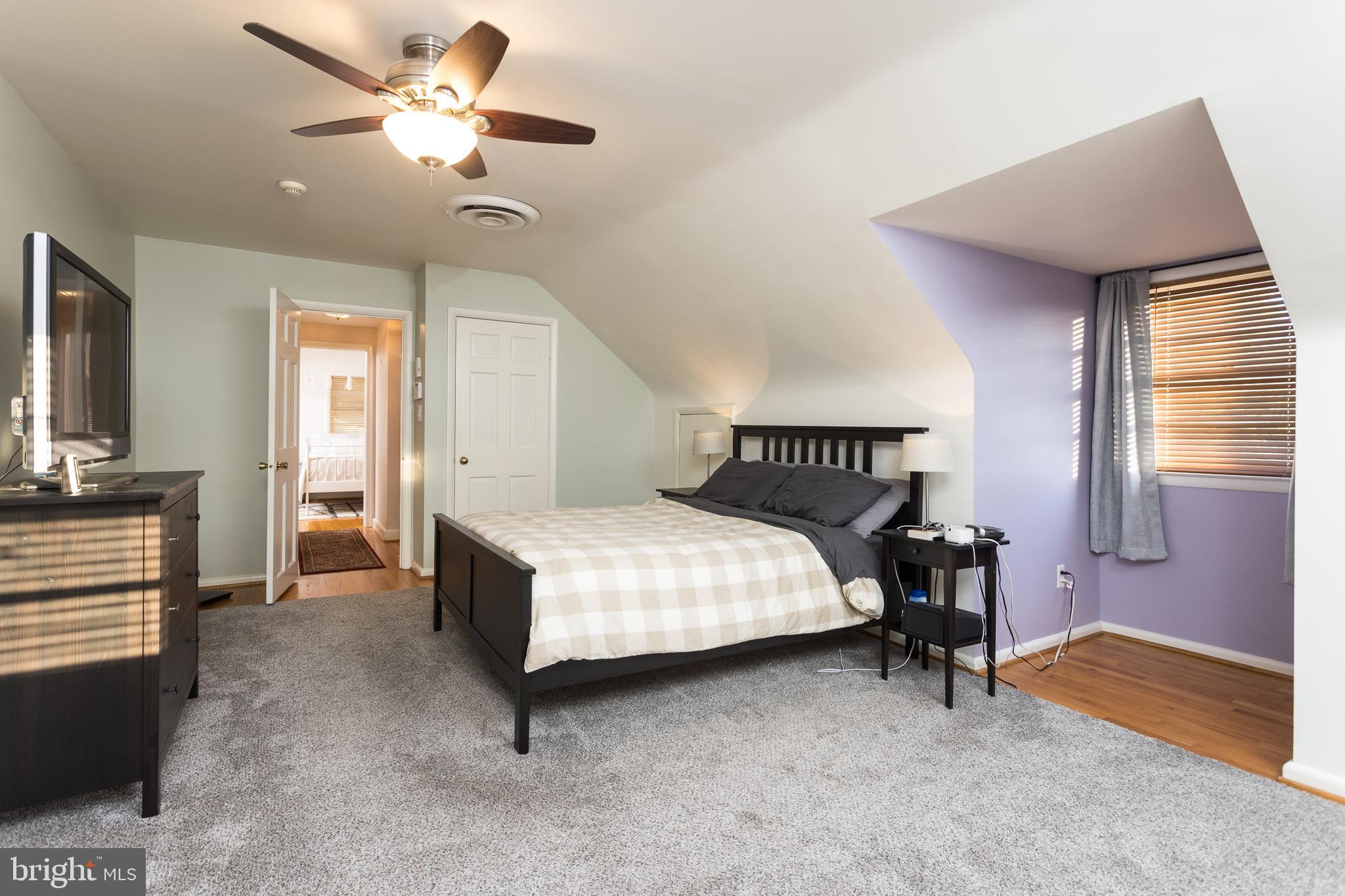 416 Aigburth Road Towson, MD 21286 - Photo 19 of 37 Primary Bedroom