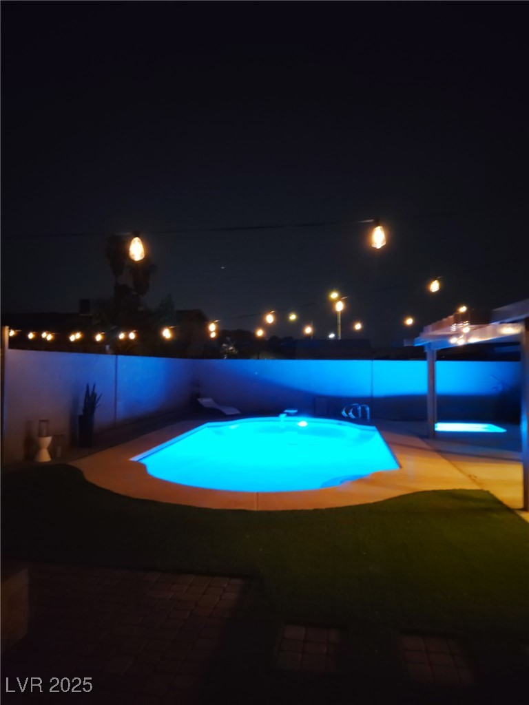 2712 Rialto Road Las Vegas, NV 89108 - Photo 22 of 54 View of pool at twilight