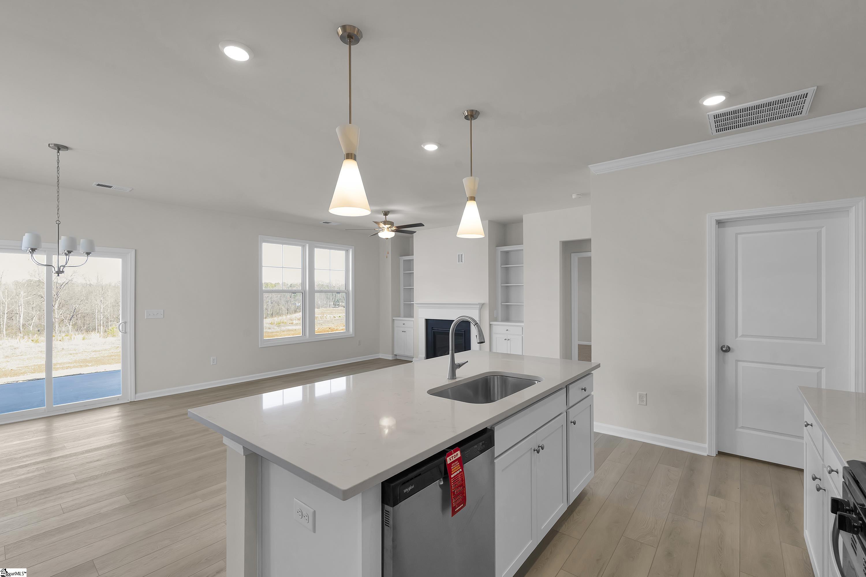 167 Hunter Ridge Drive Boiling Springs, SC 29316 - Photo 8 of 26