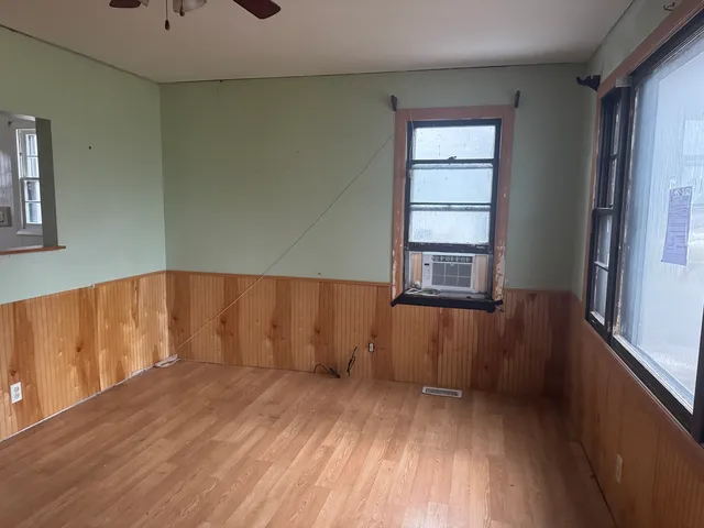 $205,000 | 1341 Hinckley Street, Montgomery, IL 60538