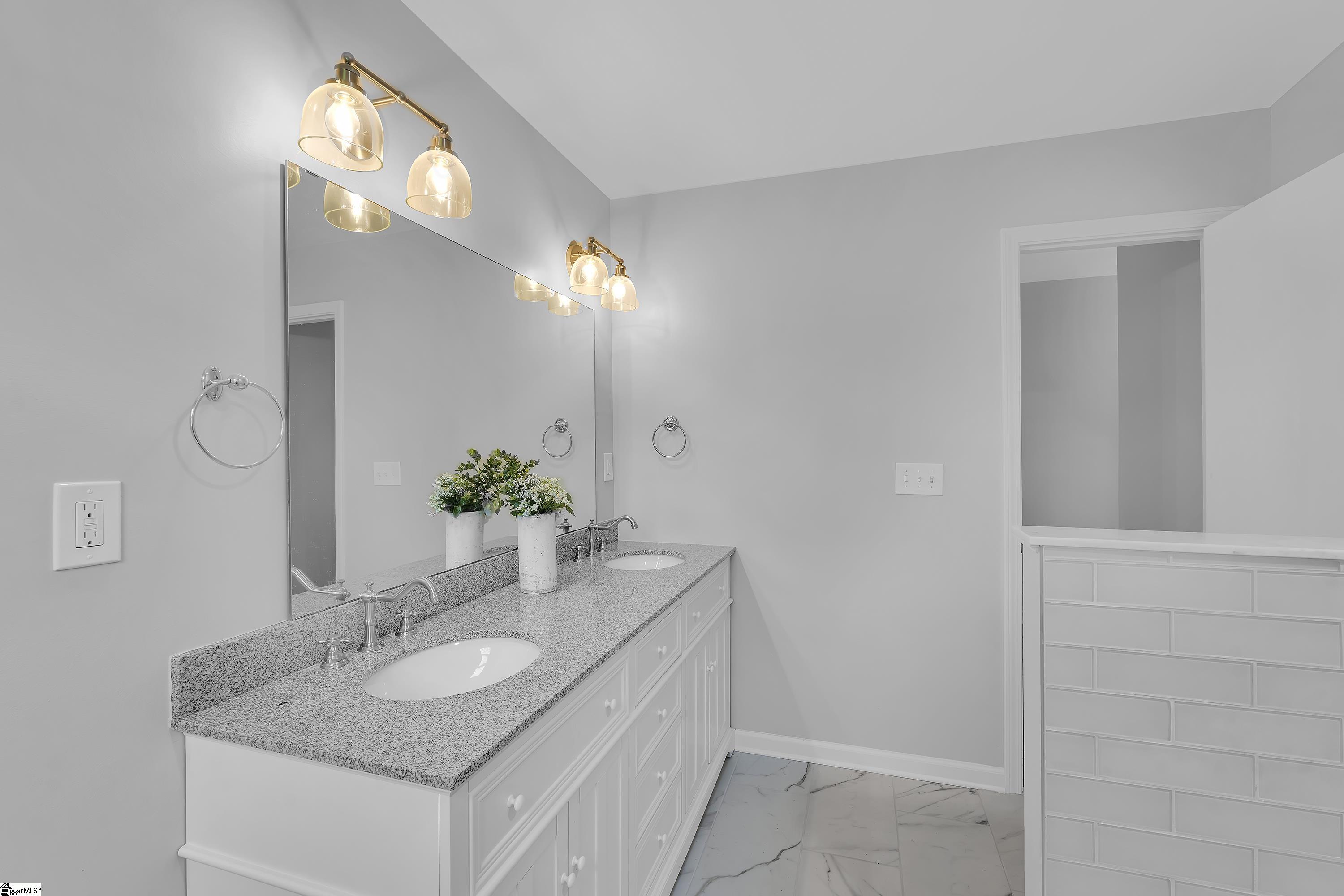 20 Ivy Trail Greenville, SC 29607 - Photo 19 of 35 Gallery Image 19