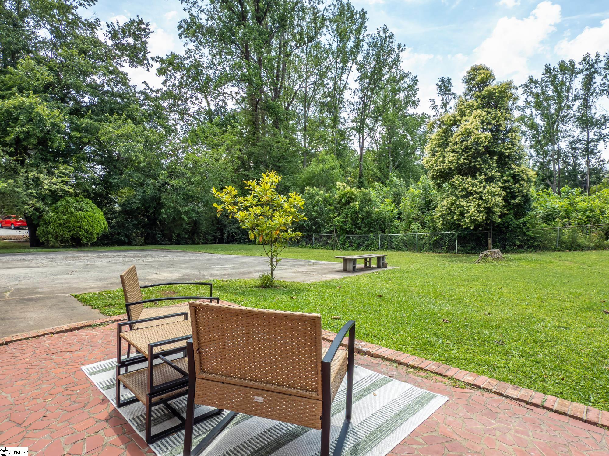 20 Ivy Trail Greenville, SC 29607 - Photo 28 of 35 Gallery Image 28