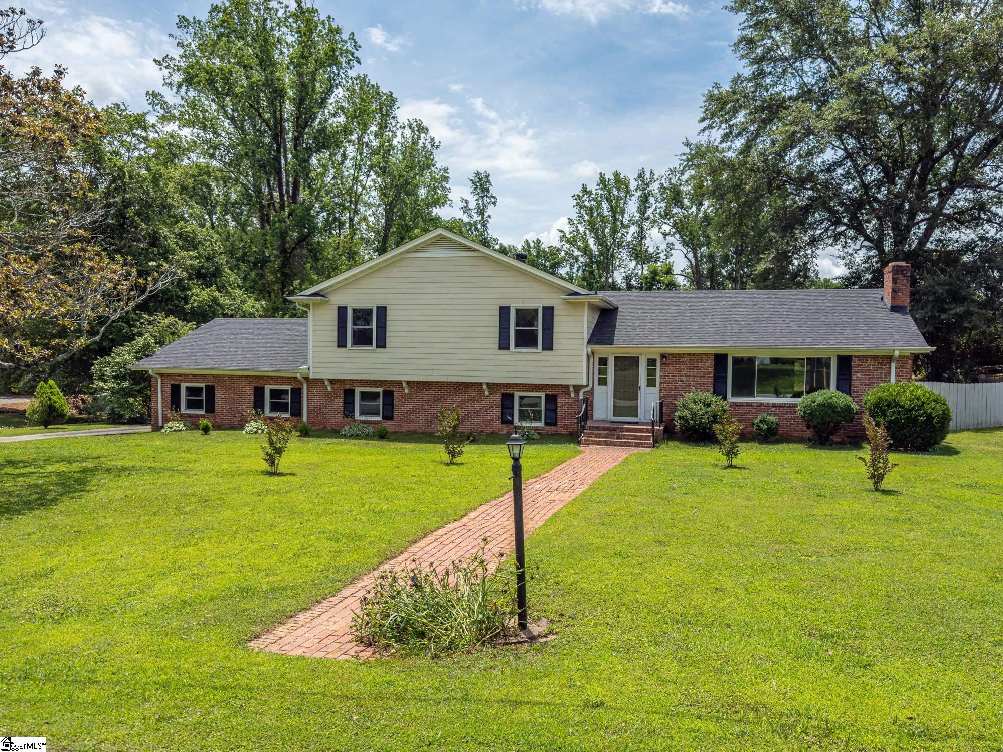 20 Ivy Trail Greenville, SC 29607 - Photo 33 of 35 Gallery Image 33