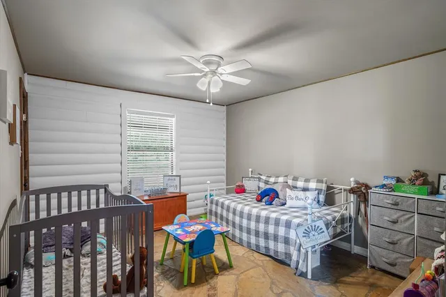 $2,100,000 | 12260 County Road 4017, Kemp, TX 75143