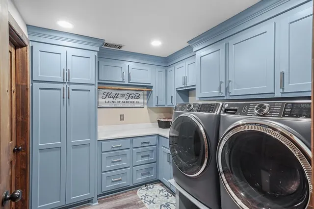 $2,100,000 | 12260 County Road 4017, Kemp, TX 75143