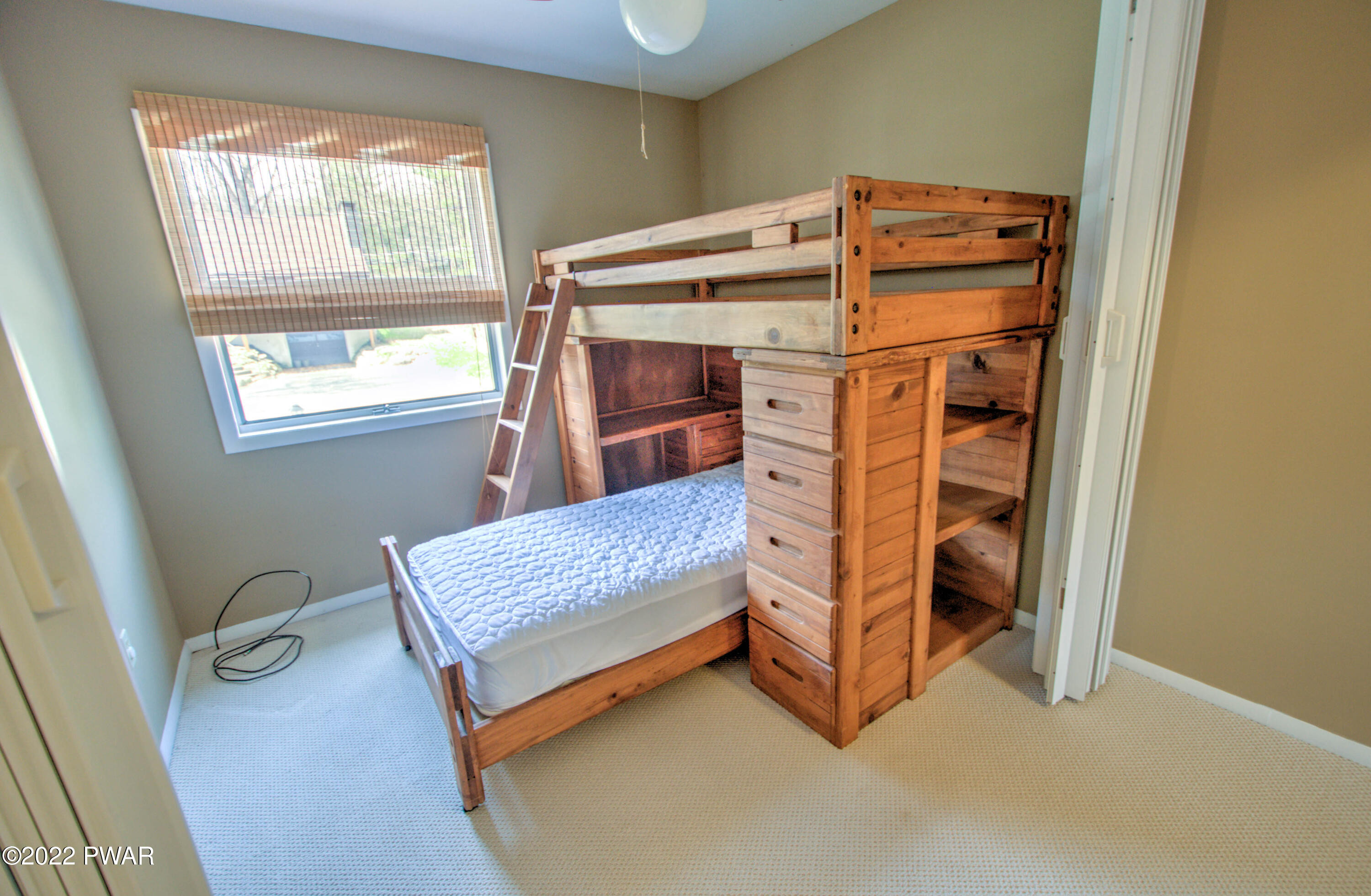 24 Park Road Lakeville, PA 18438 - Photo 19 of 38