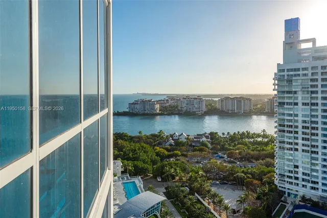$5,395,000 | 50 South Pointe Drive, Unit 2005, Miami Beach, FL 33139