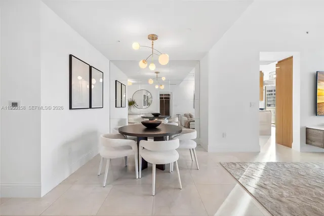 $5,395,000 | 50 South Pointe Drive, Unit 2005, Miami Beach, FL 33139