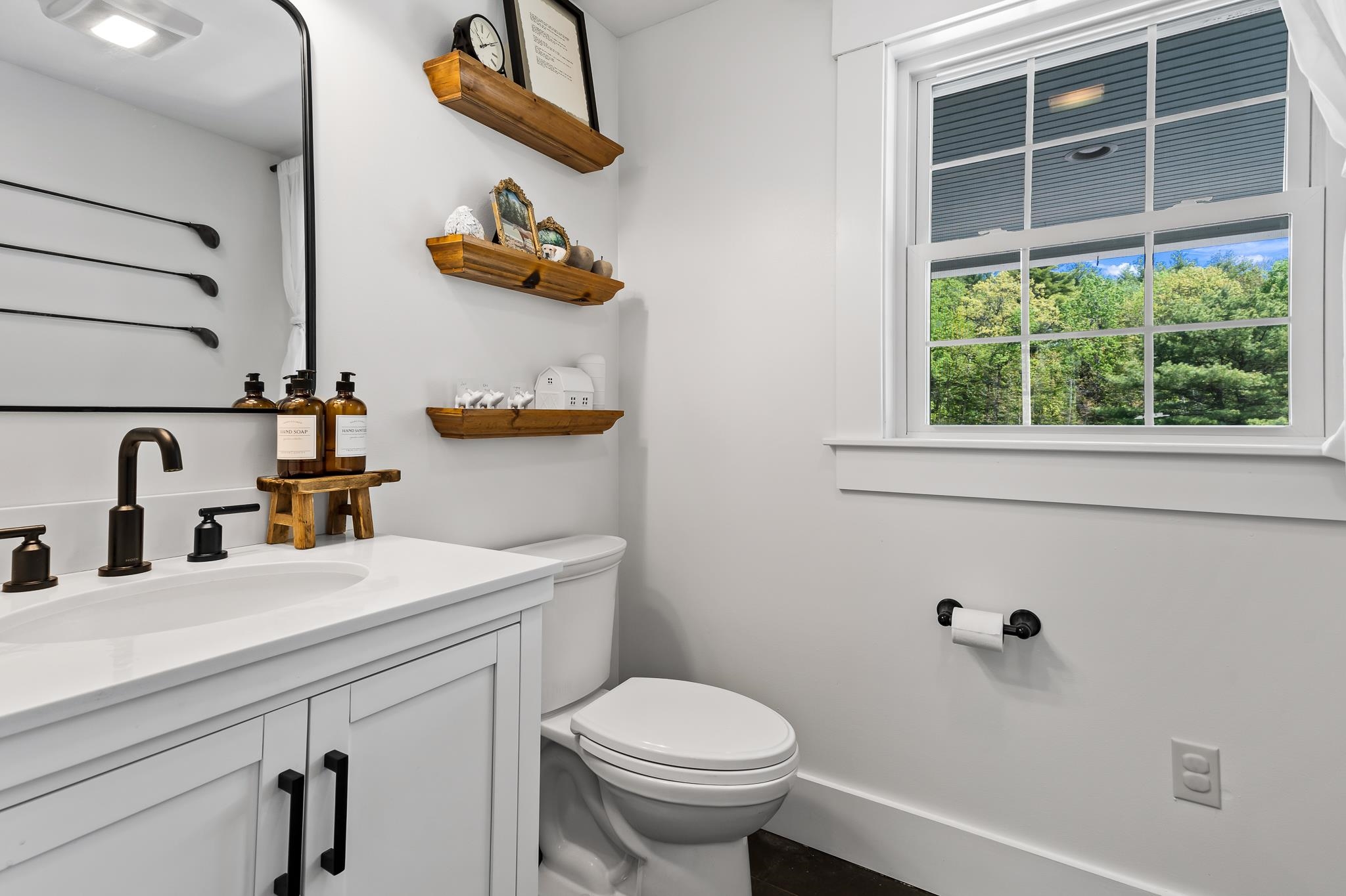 92 S Road Deerfield, NH 03037 - Photo 7 of 39 Gallery Image 7