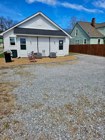 $400,000 | 131 East Park Avenue, Gallatin, TN 37066