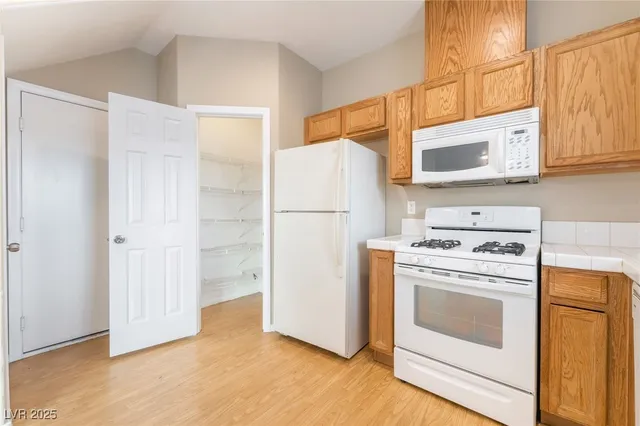 $1,795 | 5164 Bellaria Place, Las Vegas, NV 89156