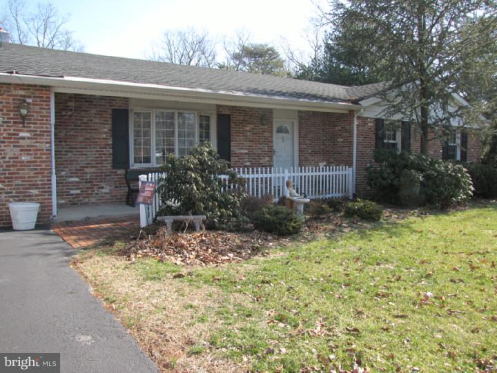 544 Kettle Run Road Marlton, NJ 08053 - Photo 2 of 25 Exterior Front