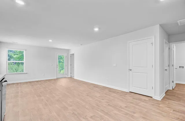 $320,000 | 407 Spruce Ivy Street, Moncks Corner, SC 29461