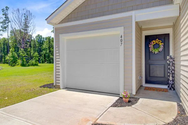 $310,000 | 407 Spruce Ivy Street, Moncks Corner, SC 29461