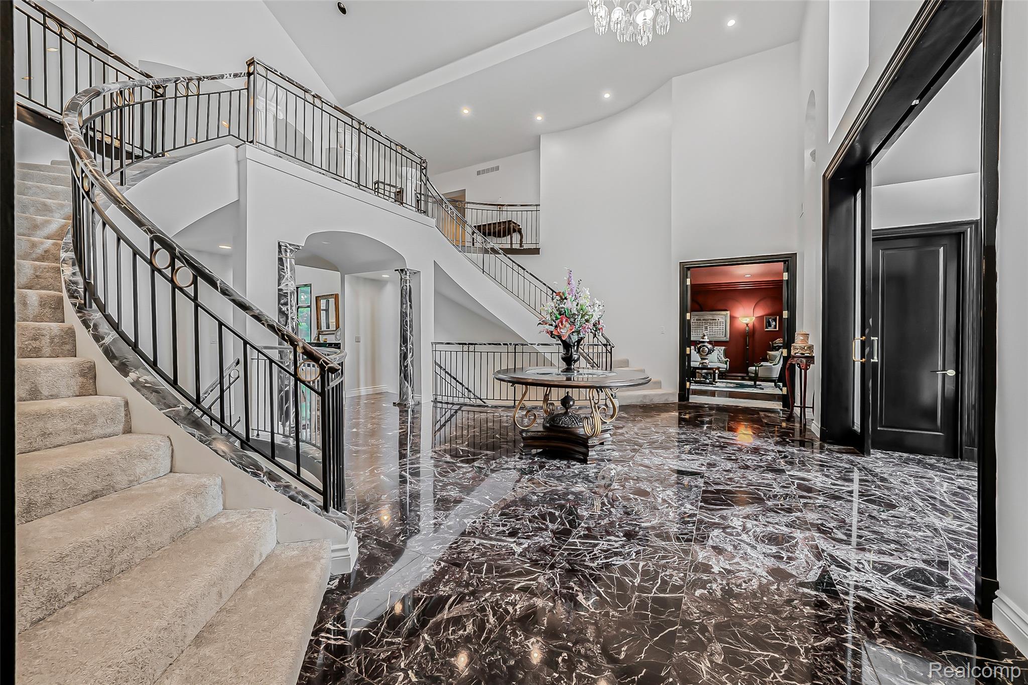 2785 Cranbrook Ridge Court Rochester, MI 48306 - Photo 17 of 99 2785 Cranbrook Ridge Ct RHills HDR-25.jpg