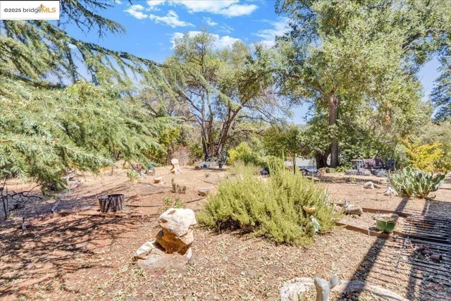 $599,900 | 23642 Porcina Way, Columbia, CA 95310