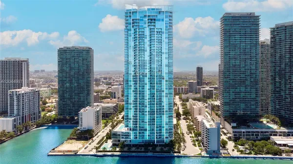 $13,000 | 2900 Northeast 7th Avenue, Unit 4307, Miami, FL 33137