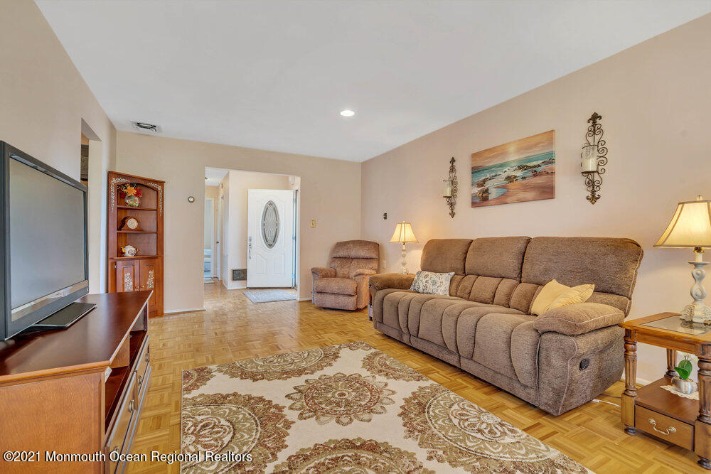 13 Lamb Road Brick, NJ 08724 - Photo 11 of 36 014_dsc06013