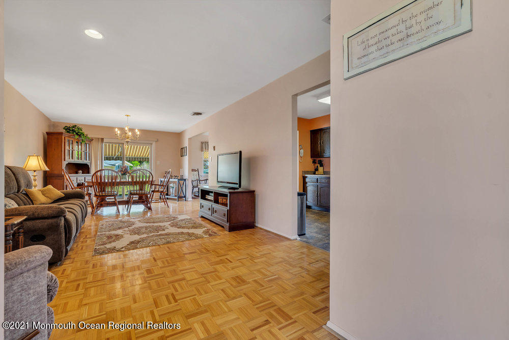 13 Lamb Road Brick, NJ 08724 - Photo 8 of 36 011_dsc05993