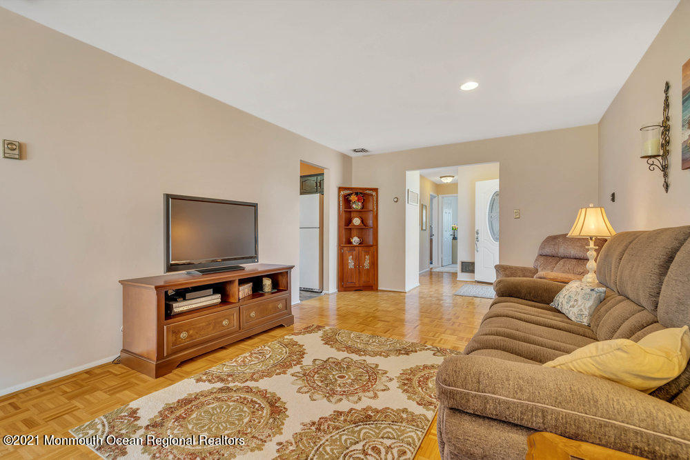13 Lamb Road Brick, NJ 08724 - Photo 10 of 36 013_dsc06008