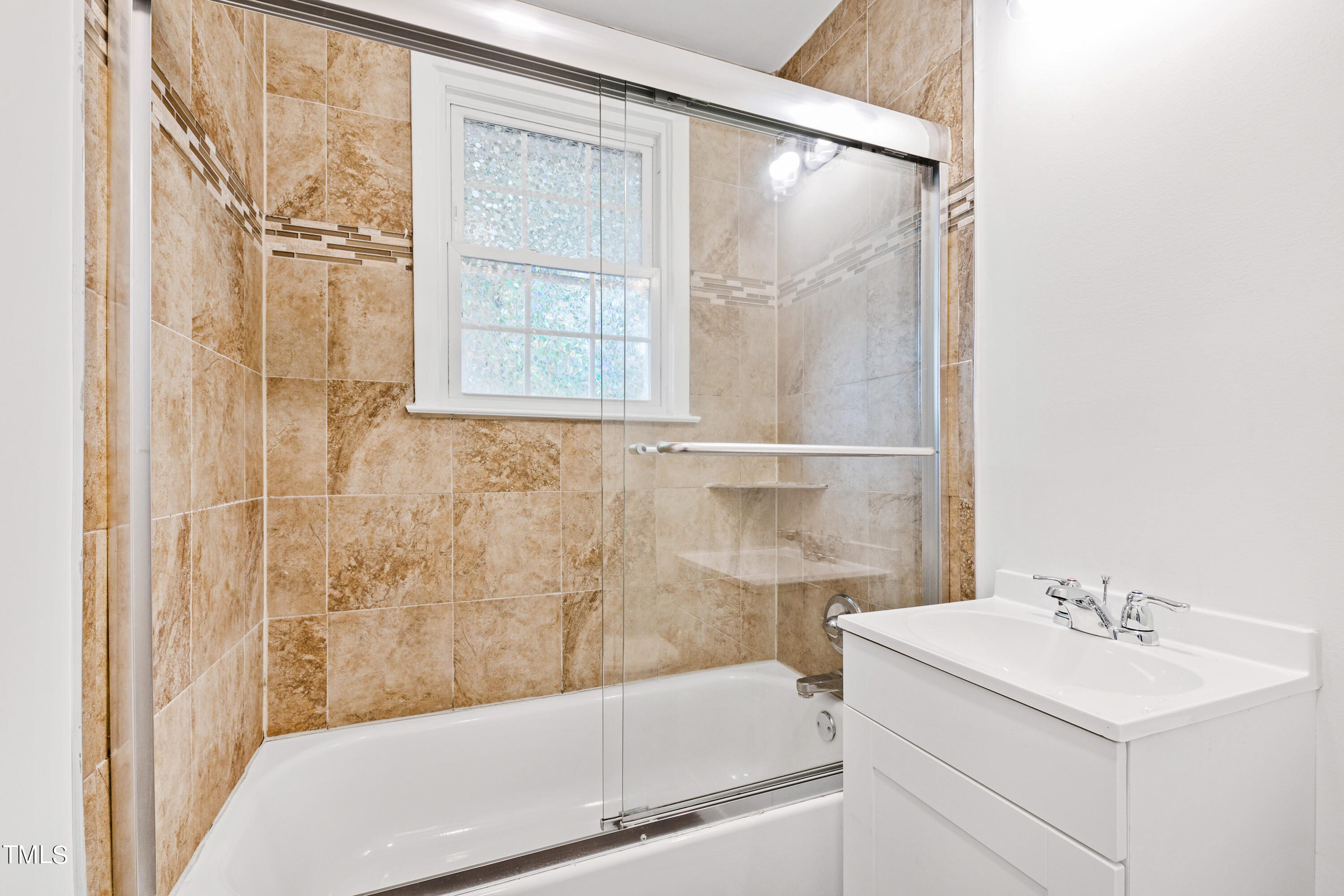3505 Apache Drive Raleigh, NC 27609 - Photo 21 of 38 Bathroom