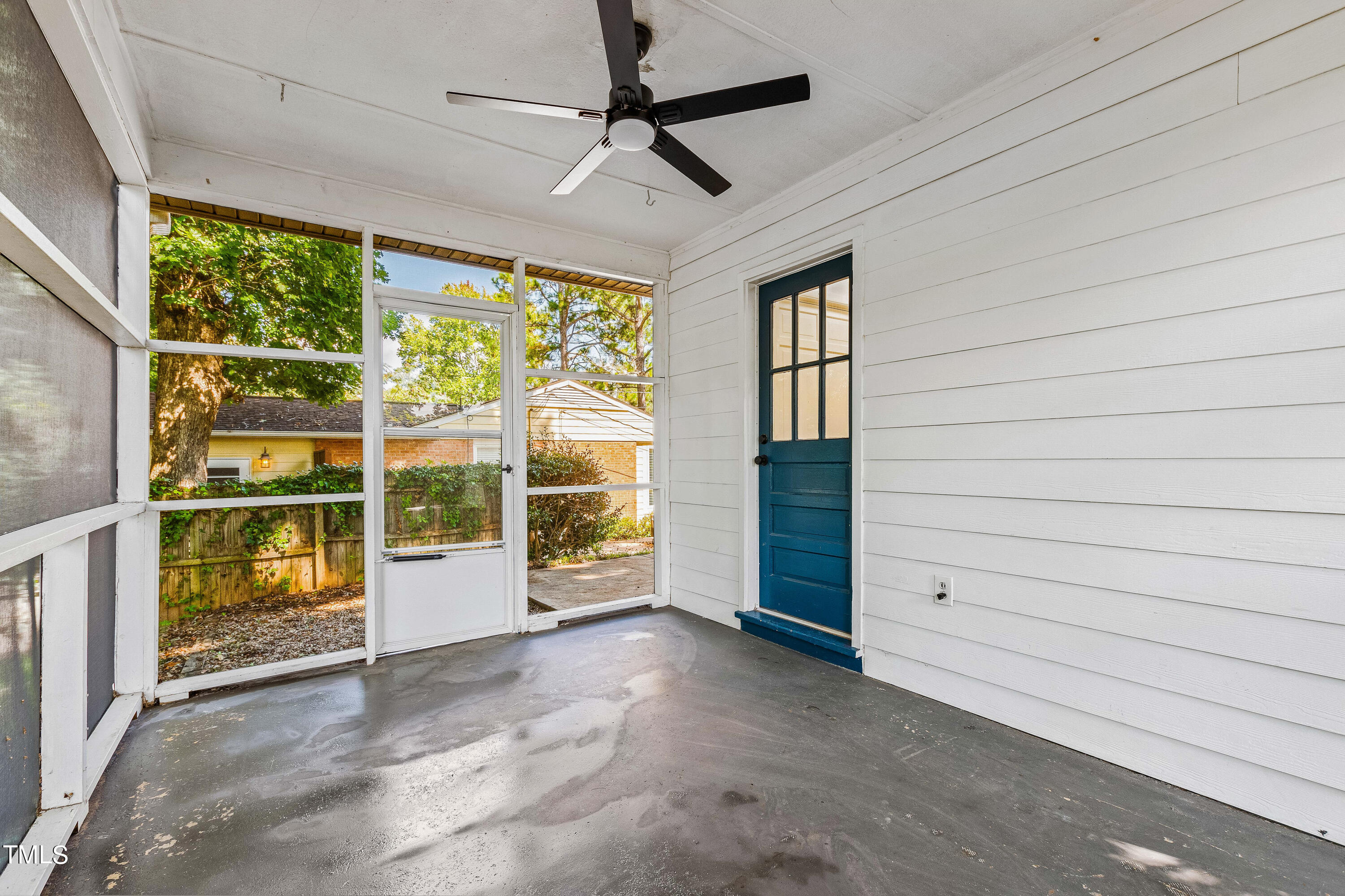 3505 Apache Drive Raleigh, NC 27609 - Photo 27 of 38 ScreenPorchB