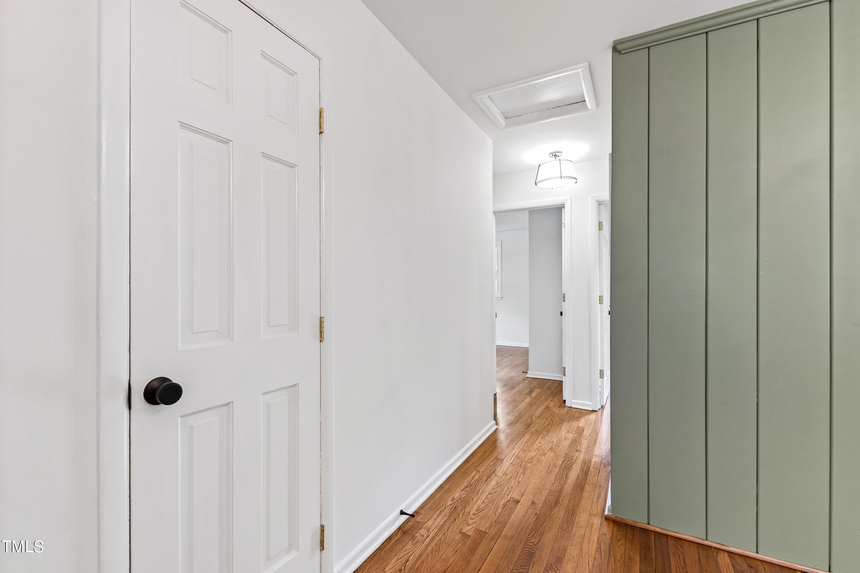 3505 Apache Drive Raleigh, NC 27609 - Photo 5 of 38 Hallway