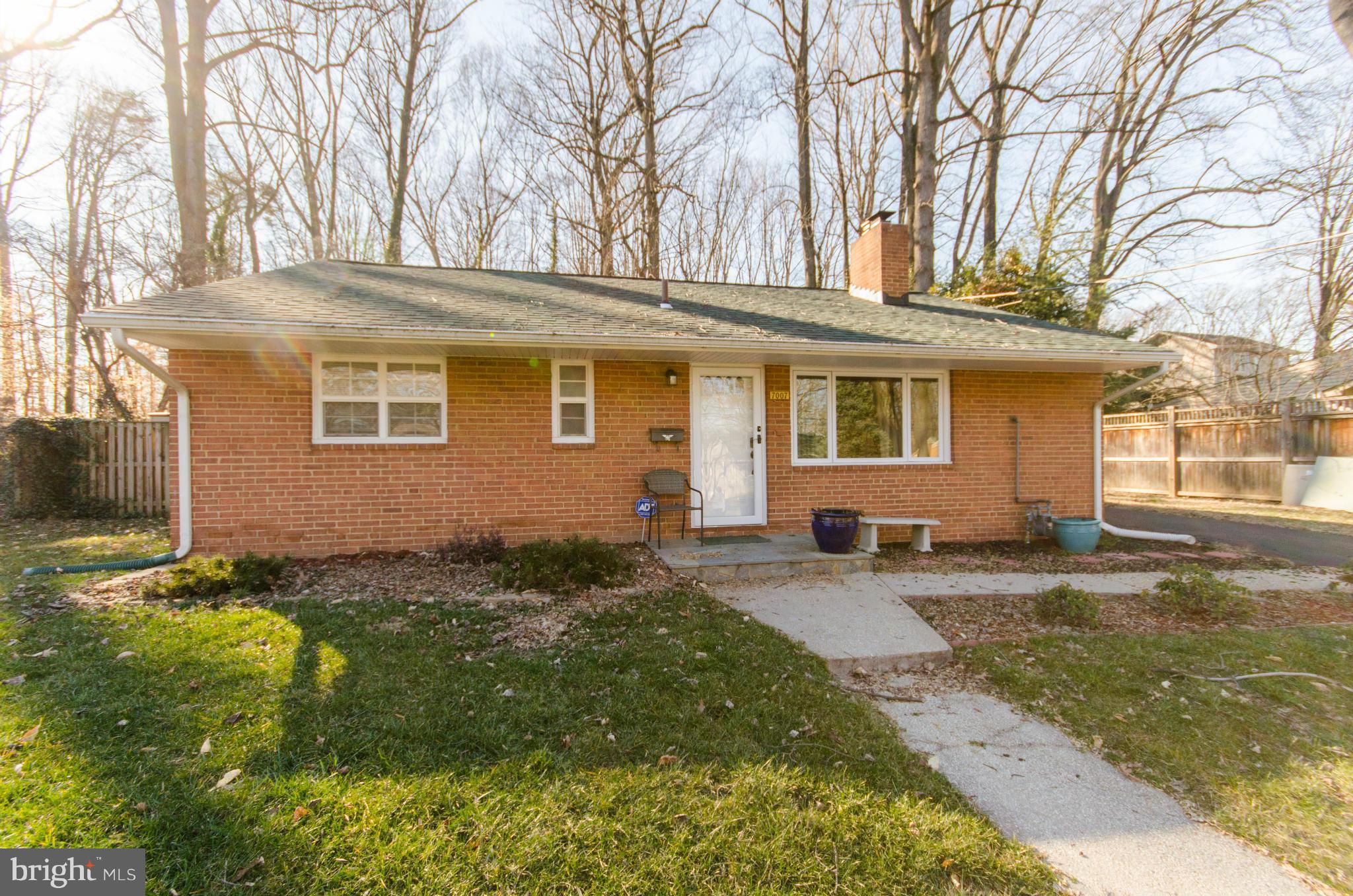 7007 Catlett Street Springfield, VA 22151 - Photo 1 of 25 Exterior (General)