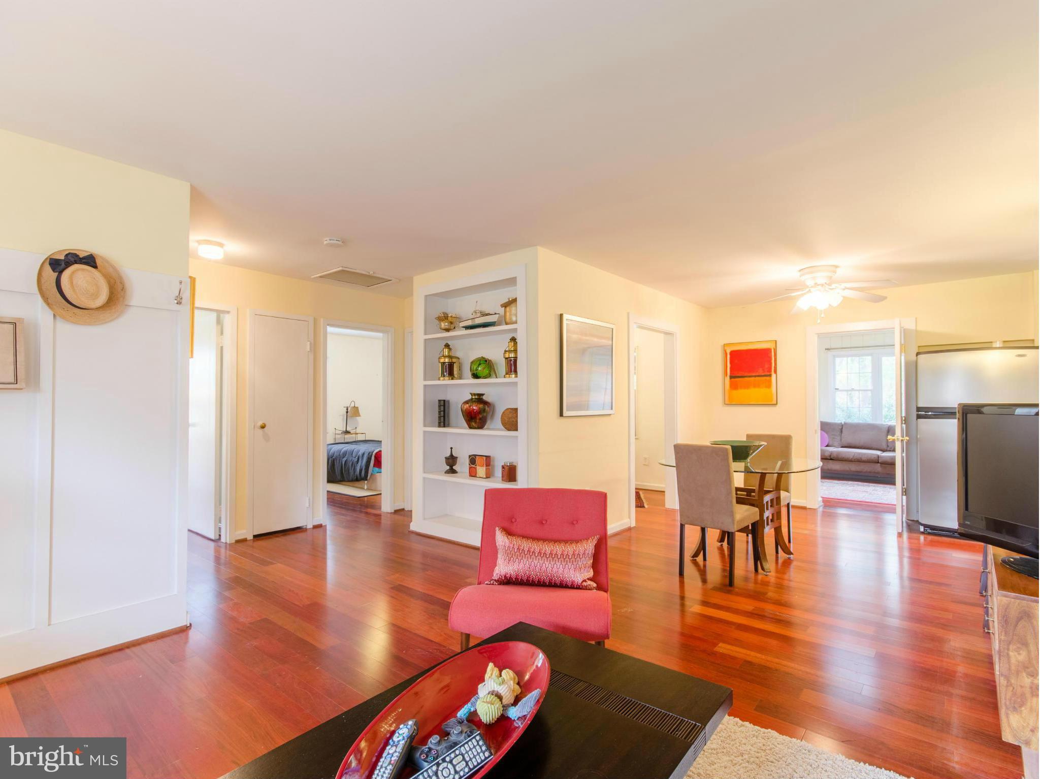 7007 Catlett Street Springfield, VA 22151 - Photo 9 of 25 Interior (General)