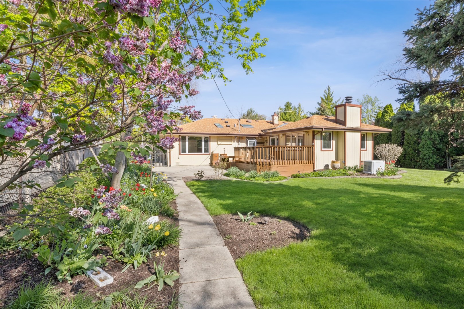 4N164 Church Road Bensenville, IL 60106 - Photo 5 of 23 Gallery Image 5