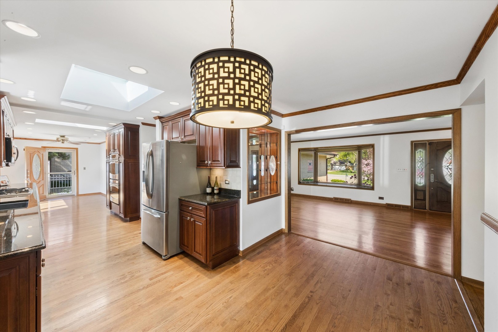 4N164 Church Road Bensenville, IL 60106 - Photo 9 of 23 Gallery Image 9