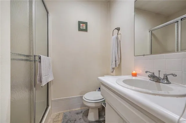 $395,000 | 8508 Northwest Atkins Court, Kansas City, MO 64153